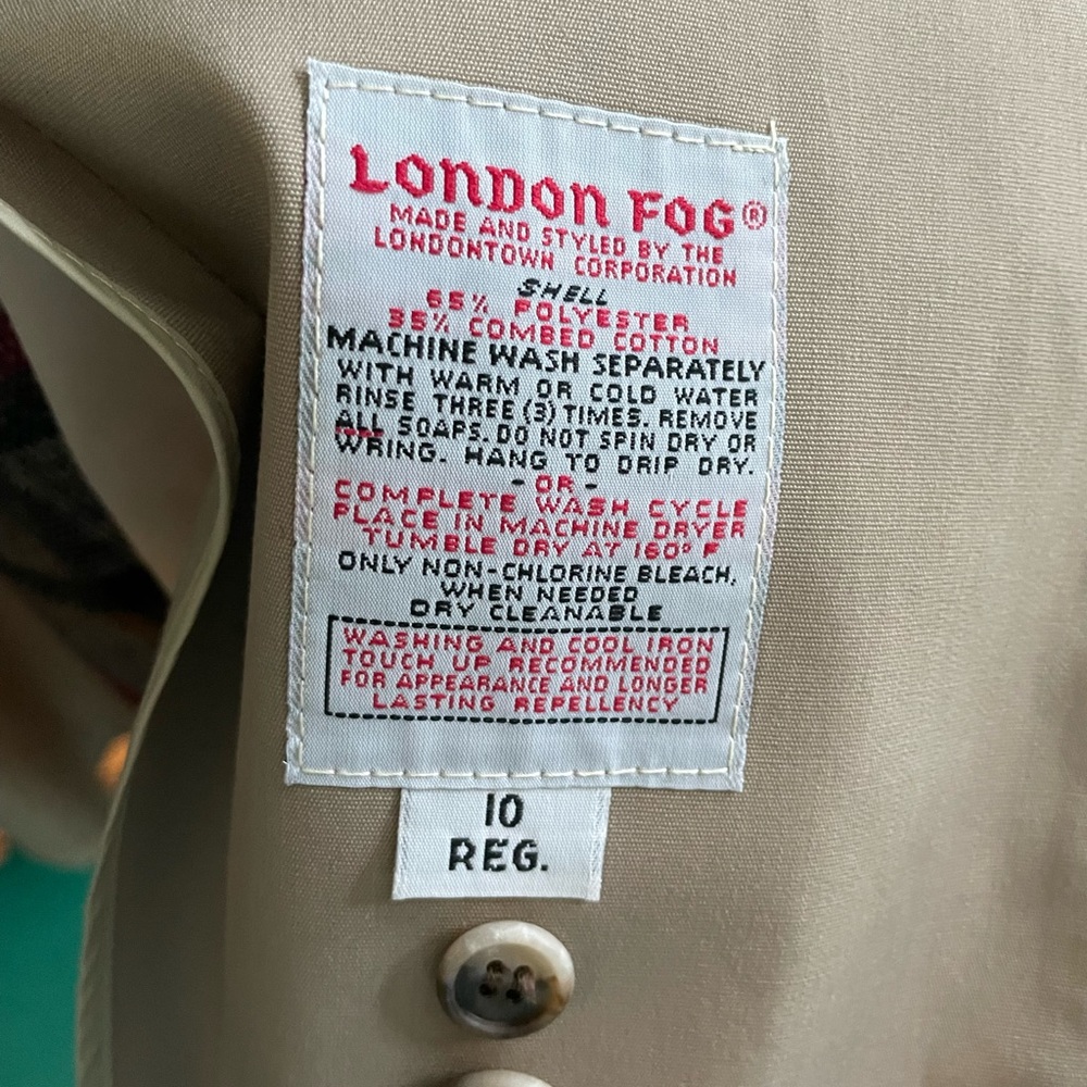 Classic Trench Coat - Picture 7 of 8